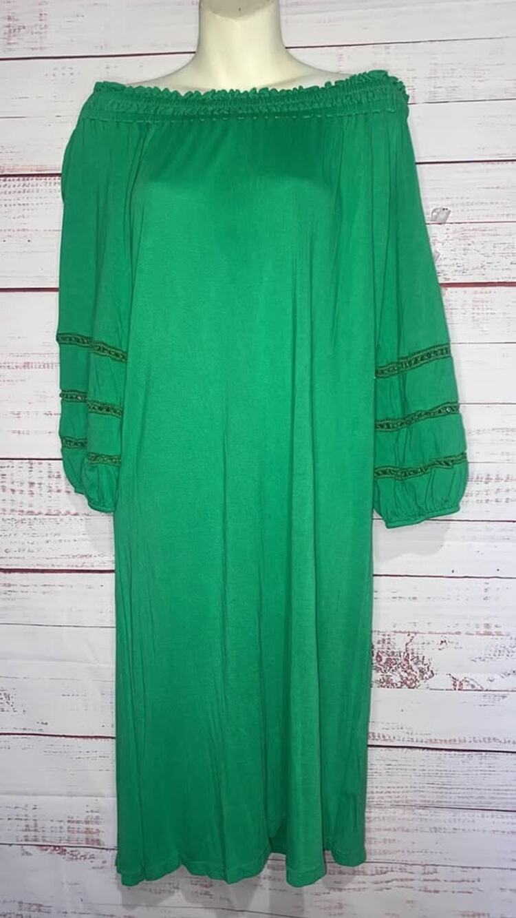Women’s Crown & Ivy Off The Shoulder Dress Medium